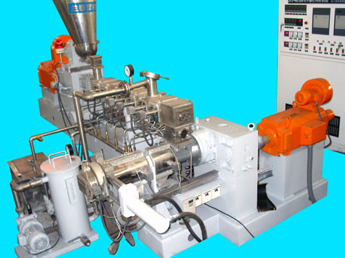 STJ Series Two-Stage Compounding Extruder